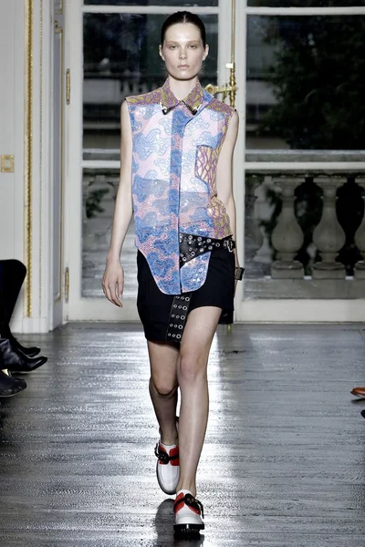 Look 31